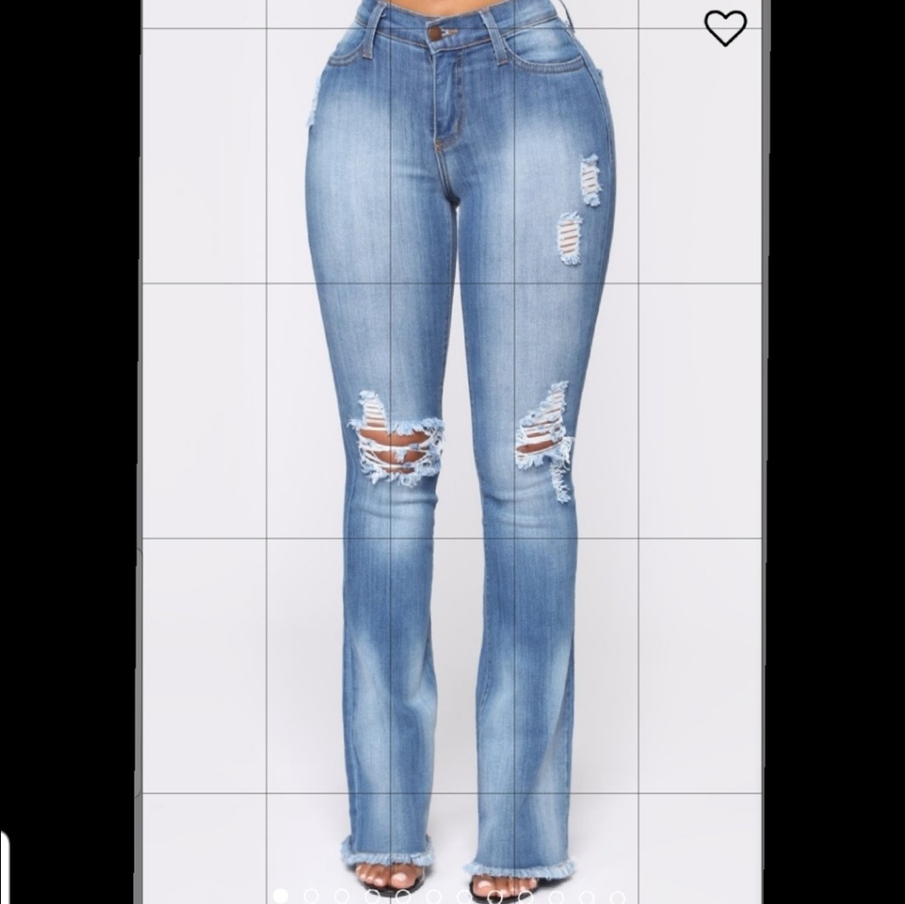 Distressed Jeans sz 9